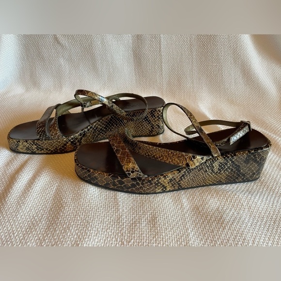 Yves Saint Laurent reptile platform sandals - Picture 3 of 6